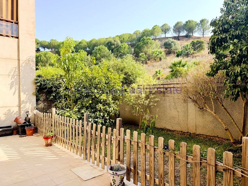 Foto 2f2fae89-1c4e-43d1-a261-cde7cf453c16. Planta baixa amb aparcament piscina a campo de Mijas Mijas