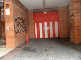 Lloguer Aparcament cotxe  Calle mon. Plaza de garaje para coche mediano