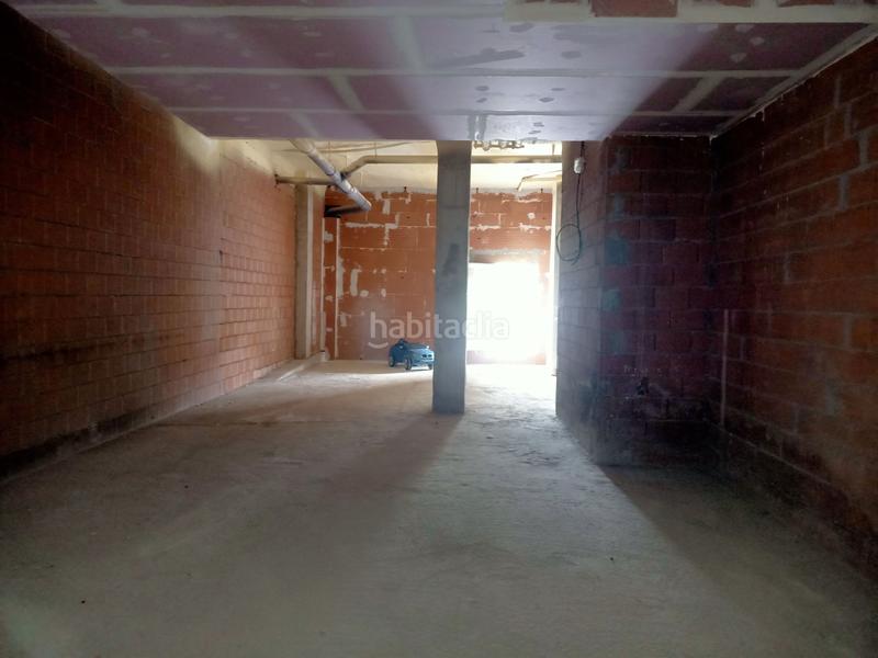 Foto 76d82899-ddb3-4ebd-9ae0-36c813071189. Lloguer local comercial a Nuevos Roces Gijón