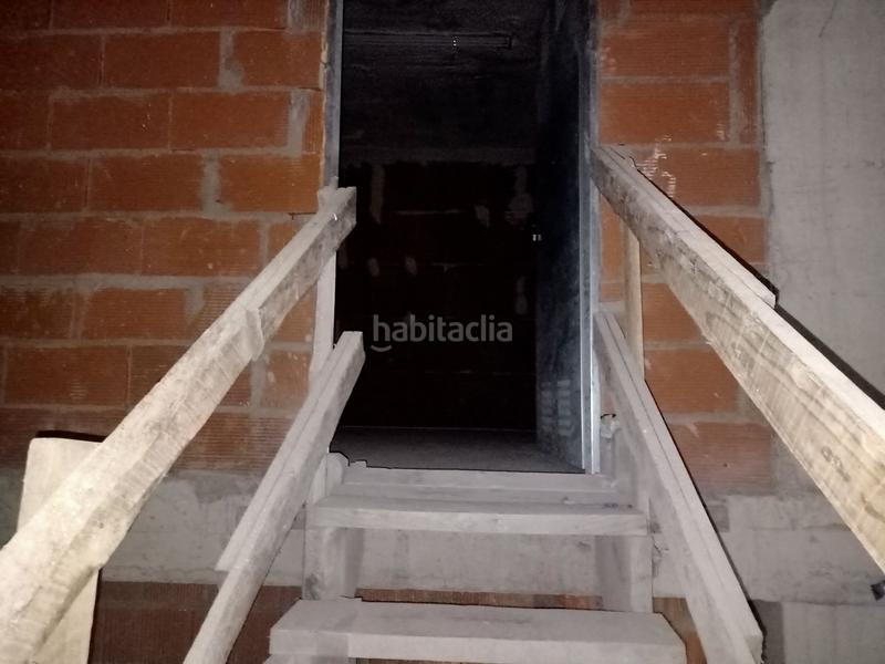 Foto f990303b-bfb9-4c61-8a4a-271eca817607. Location local commercial dans Nuevos Roces Gijón