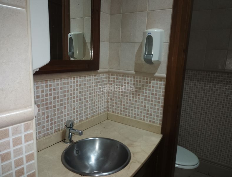 Foto 666a4d83-f0d7-4675-958f-a4be206285b0. Local comercial a Llano Gijón