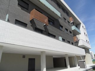 Lloguer Apartament  Calle jose anton magarzo. Atico en nuevo roces