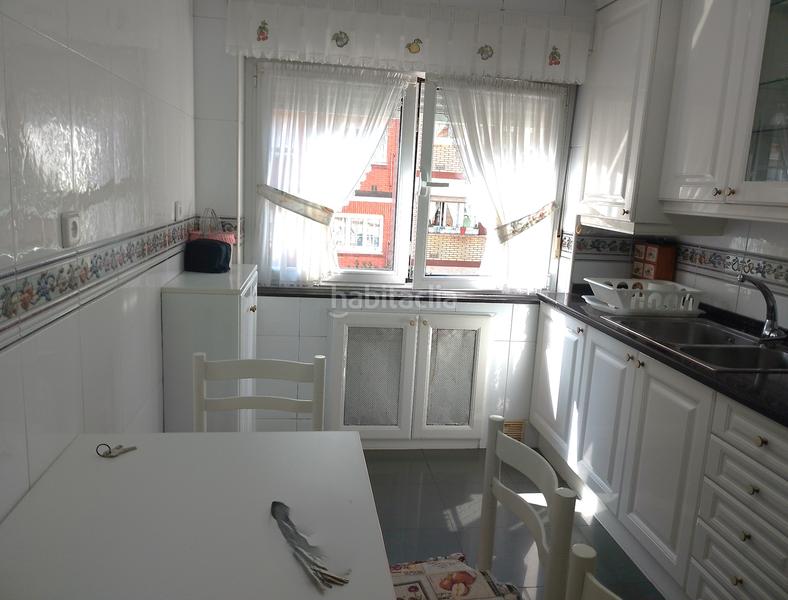 Foto b664df78-0af4-4b8a-ad4c-9303d0df3d11. Piso oportunidad piso venta pumarin en Pumarín Gijón