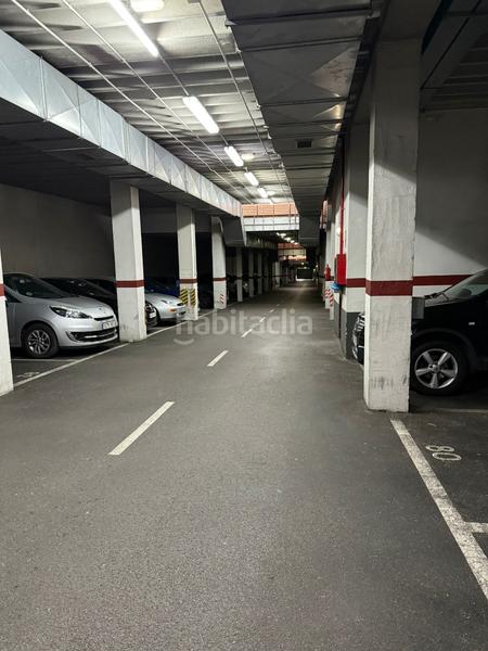Foto f672cfc7-0bab-4170-8835-3c3663cb246d. Aparcament cotxe a Montevil Gijón