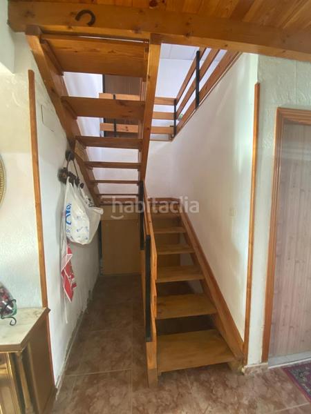 Foto 6c6012ea-fb4e-49a9-90db-2fee7599e1b3. Casa amb calefacció aparcament a Algadefe