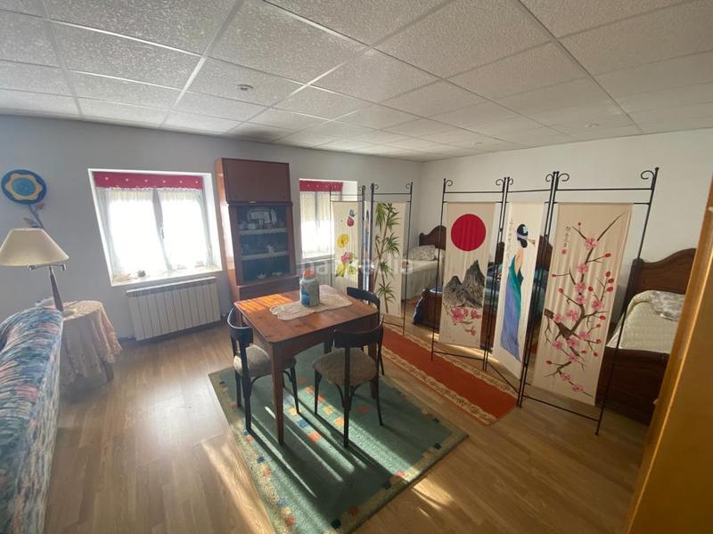 Foto 81622f31-df88-4881-b841-e4b56cb21880. Casa amb calefacció aparcament a Algadefe