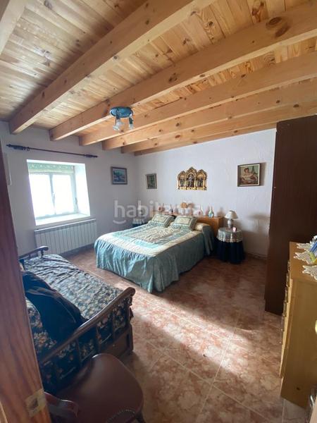 Foto d4ed0f3b-a70a-46a7-90a6-ba0b707026ed. Casa amb calefacció aparcament a Algadefe