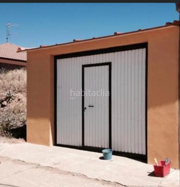 Foto f7016e79-c35a-4525-bc6c-3d02cec652ba. Casa amb calefacció aparcament a Algadefe