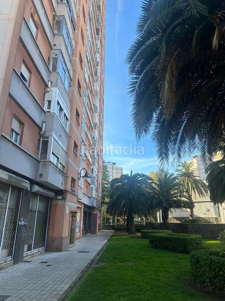 Foto a02a5d14-c199-4f0a-9352-db977f89621e. Flat in Pumarín Gijón