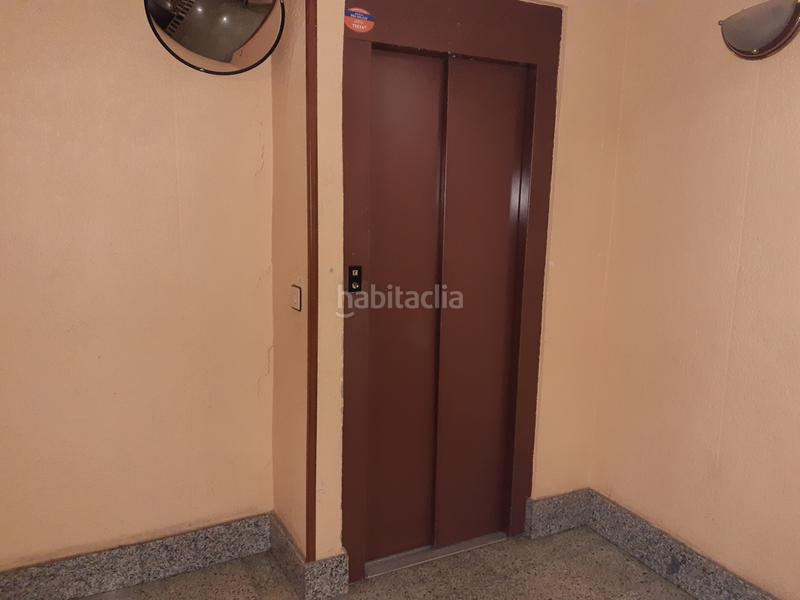 Foto 010bff86-6e8b-4a42-8d4a-e1105034f89c. Flat with heating in Pumarín Gijón