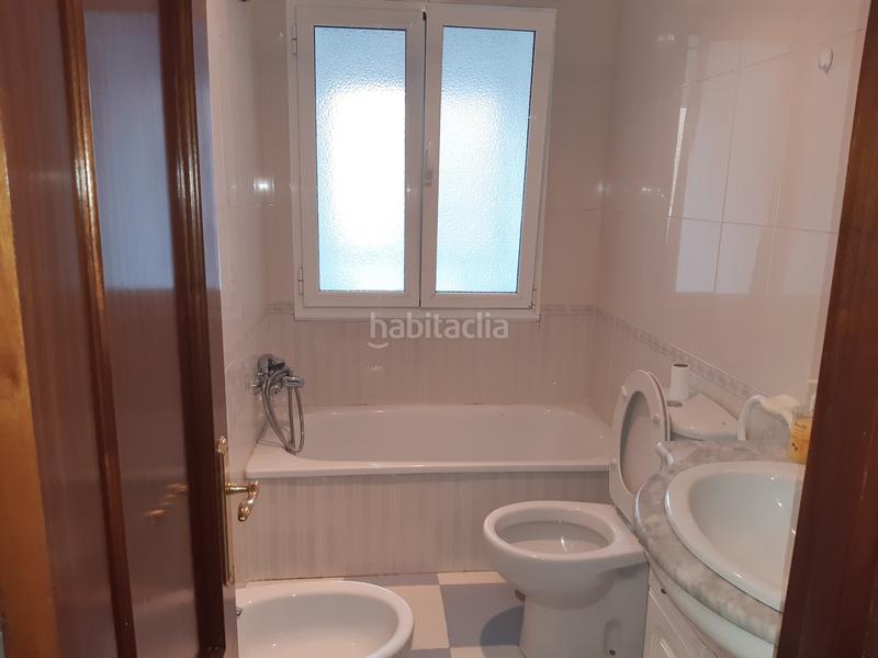 Foto 8dc2dc8f-272c-4b84-a5a1-3d629c58ad89. Flat with heating in Pumarín Gijón