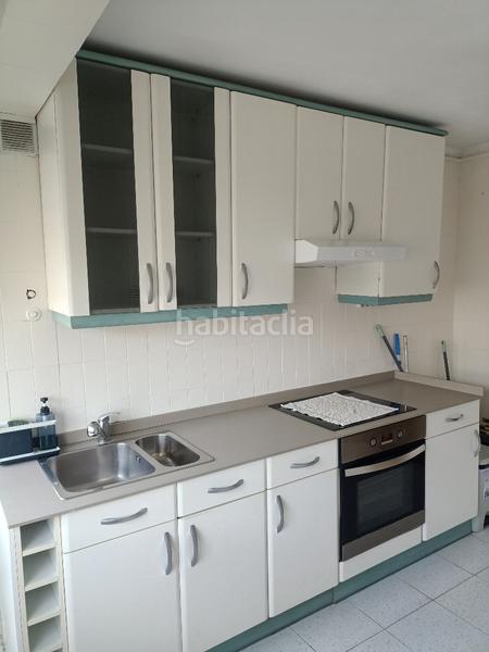 Foto 792da762-356c-42a1-96d8-b9d0a0da84a5. Flat with heating in Pumarín Gijón