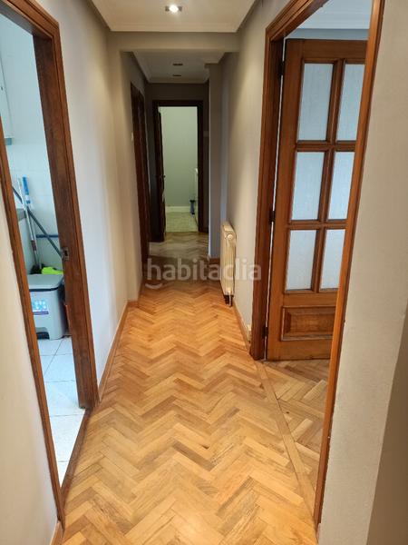 Foto 840162c3-69fc-4052-b49a-df461a87018c. Flat with heating in Pumarín Gijón