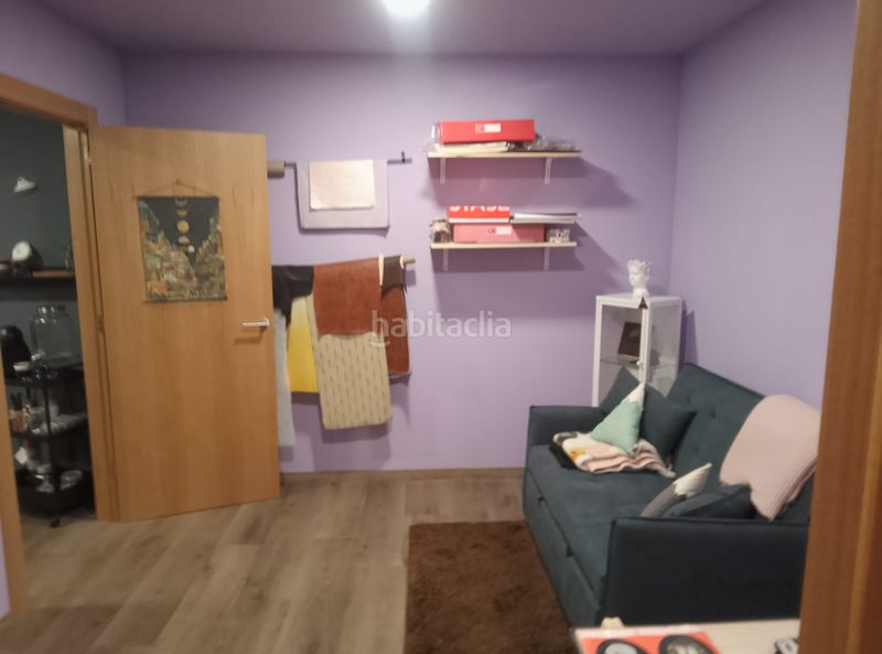 Foto 46431684-4651-43d8-9fc1-e2ba97ea31ec. Local comercial a Llano Gijón
