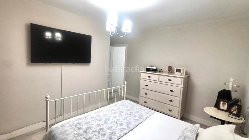 Foto e59e4d8e-b93b-4b67-8f63-2ad0915b6fc4. Pis a calle miguel servet 1 a La Calzada Gijón