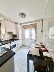 Appartement  Calle juan alvargonzález. Piso reformado en c/ juan alvargonzalez