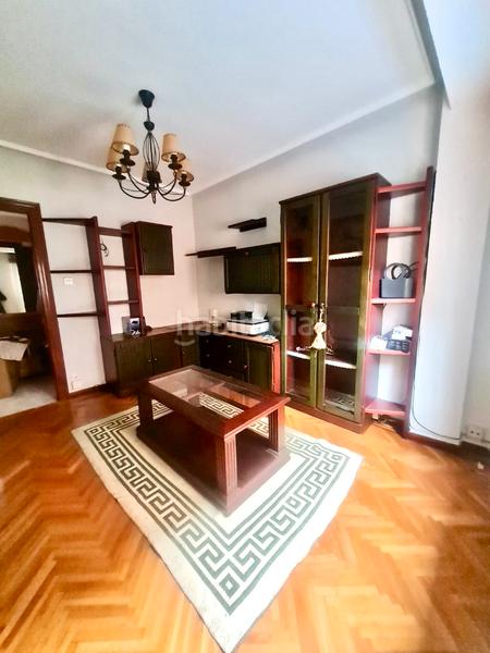 Foto f1e9c8ec-c138-49b8-9498-b1e99f5eac58. Piso  reformado en c/ juan alvargonzalez en Llano Gijón