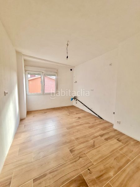 Foto b3eba949-6765-424c-adba-c9ccbbaacdd9. Pis a Pumarín Gijón