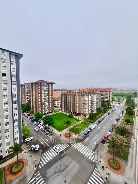 Foto e9a3944b-e8d1-4872-85bc-46115274bfd5. Pis a El Polígono Gijón
