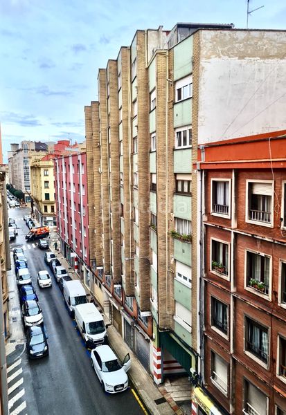 Foto fb9e7f56-aed7-4d8a-a66f-4d2a3d0eadfa. Pis a Centro Gijón