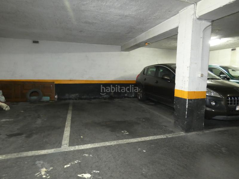 Foto 3e34a900-e08a-43d5-bc87-b652074e4396. Aparcament cotxe a Bolueta Bilbao