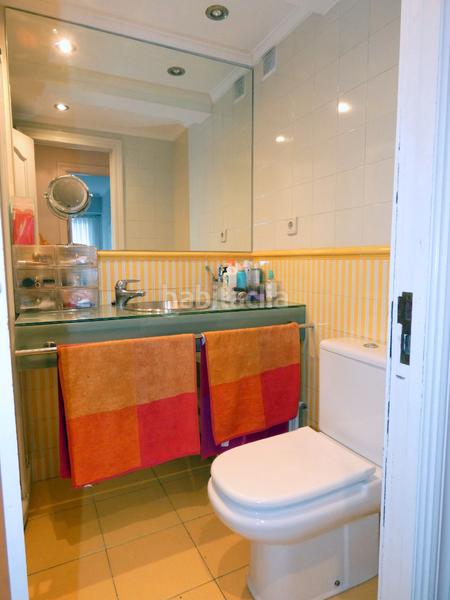 Foto a4da14e5-3301-4ef0-83e7-f3d7c3d63a44. Pis amb calefacció aparcament a Txurdinaga Bilbao