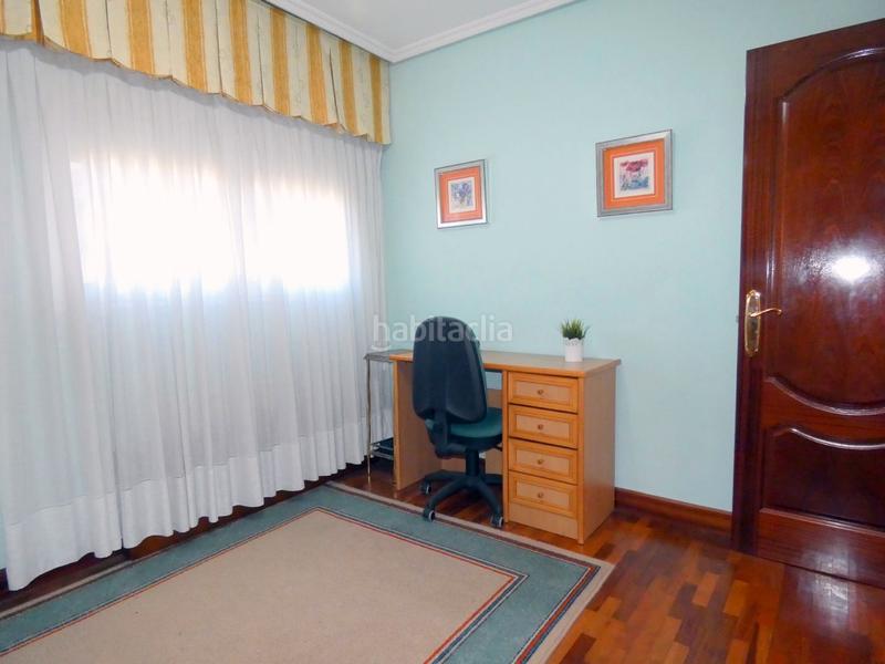 Foto 265618e3-a122-4109-ae8d-c98984d38a4f. Pis amb calefacció aparcament a Santutxu-Basarrate Bilbao