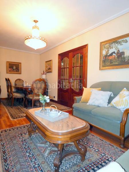 Foto 306fdcb1-8af2-40ae-8e2c-ffebc47e99a6. Pis amb calefacció aparcament a Santutxu-Basarrate Bilbao