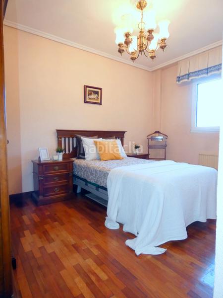 Foto f0824efc-7800-4883-b0ac-35c29e0094a7. Pis amb calefacció aparcament a Santutxu-Basarrate Bilbao