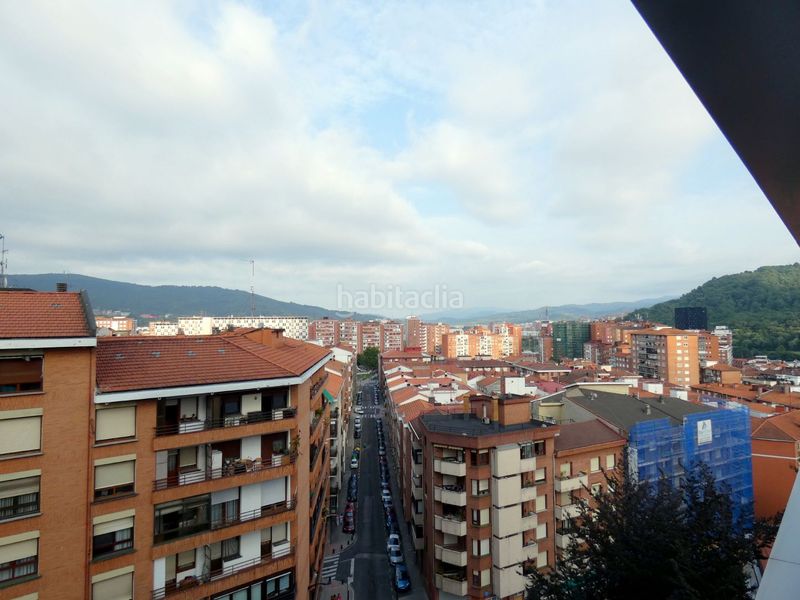 Foto f9ea61c7-3534-4222-be26-484b9e0a7e81. Pis amb calefacció aparcament a Santutxu-Basarrate Bilbao