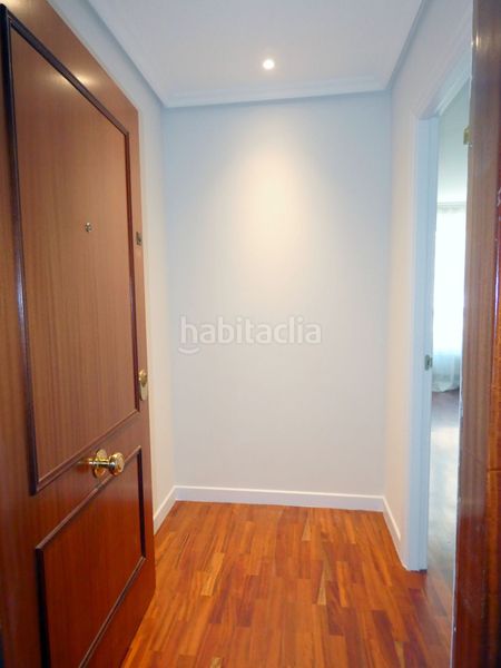 Foto 5d9e48fb-a1a6-40d7-a1f6-b6e40303c545. Apartament amb calefacció a Atxuri Bilbao