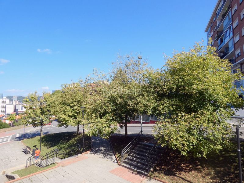 Foto 735b2768-672b-46e6-a809-51b11889483a. Apartament amb calefacció a Atxuri Bilbao