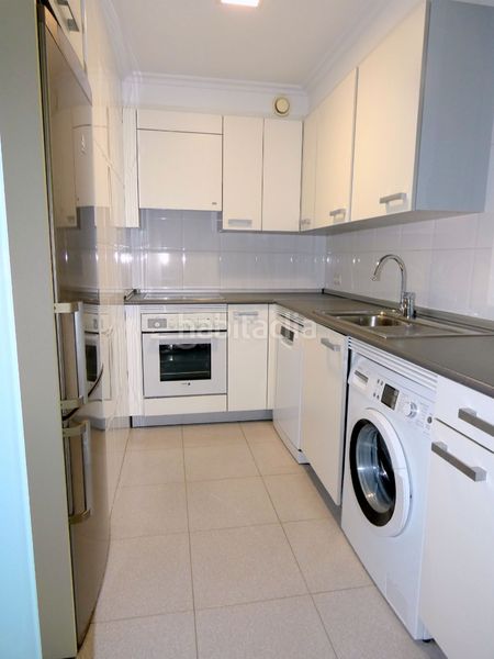 Foto 9822c006-cedc-4b2e-b70d-c37b0d5bd1e9. Apartament amb calefacció a Atxuri Bilbao