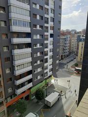 Appartement  Calle alfredo truan. Estupenda vivienda en el mismísimo centro al lado de begoña con