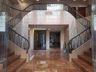 Pis a Calle marqués de san esteban 21. Piso en el centro de la ciudad todo exterior.