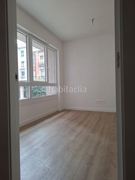 Foto 74ce0bb3-d5b6-4611-bbb2-8715fdc484f8. Pis amb calefacció a Centro Gijón