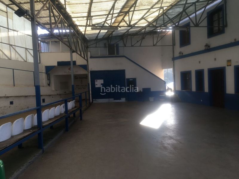 Foto 45d7c3d7-bc89-48a6-a098-1abf476f4fcc. Edifici a barrio pumarabule 3 a Viella-Granda-Meres Siero