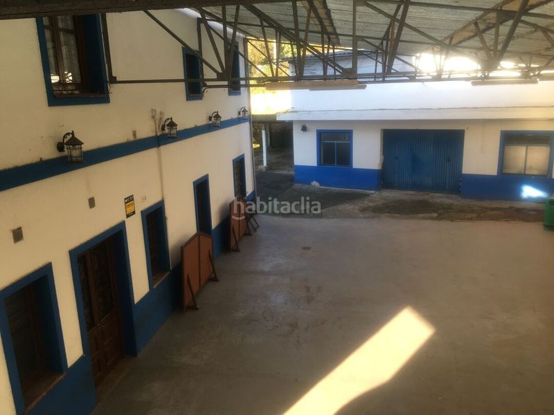 Foto a21193c1-cd4c-4065-b42a-1d98eb51cf13. Edifici a barrio pumarabule 3 a Viella-Granda-Meres Siero