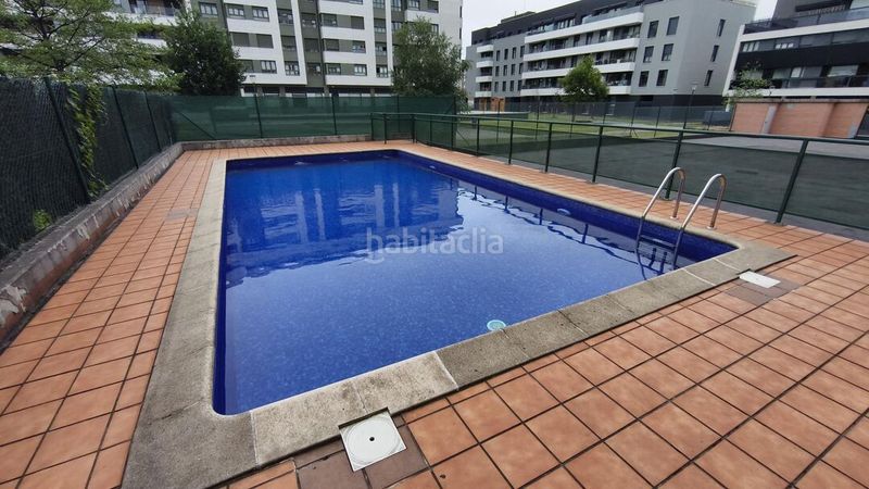 Foto 09e3a05b-f4d8-4fef-aa91-360d058c6886. Pis amb calefacció aparcament piscina a Nuevos Roces Gijón