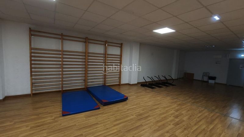 Foto 1fa176fb-7ab7-47f9-b04c-ba6b8160fde1. Pis amb calefacció aparcament piscina a Nuevos Roces Gijón