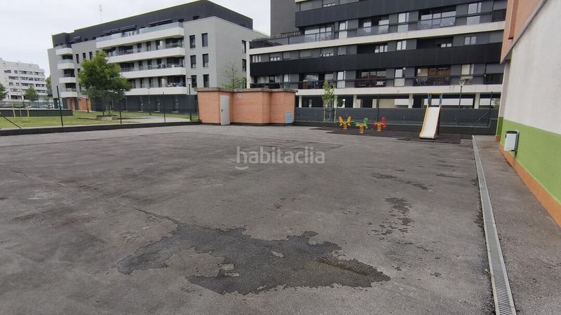 Foto 694bb38e-381e-4982-8c01-c63d73ae0dd0. Pis amb calefacció aparcament piscina a Nuevos Roces Gijón