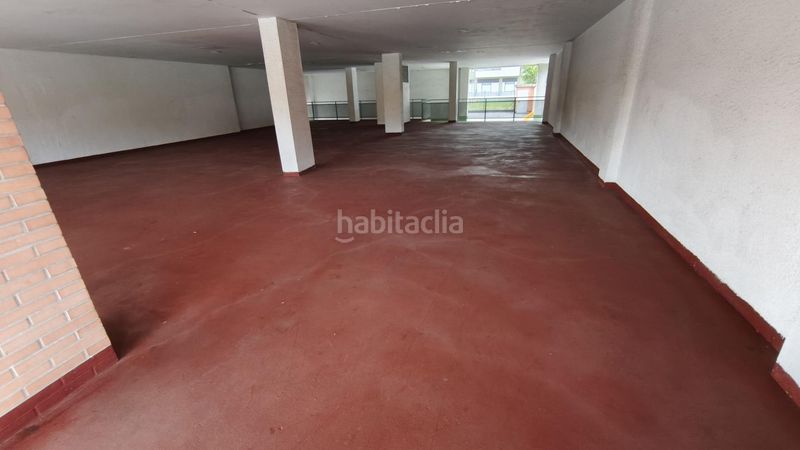 Foto b74b2791-d926-4786-8797-0ca332db74bc. Pis amb calefacció aparcament piscina a Nuevos Roces Gijón