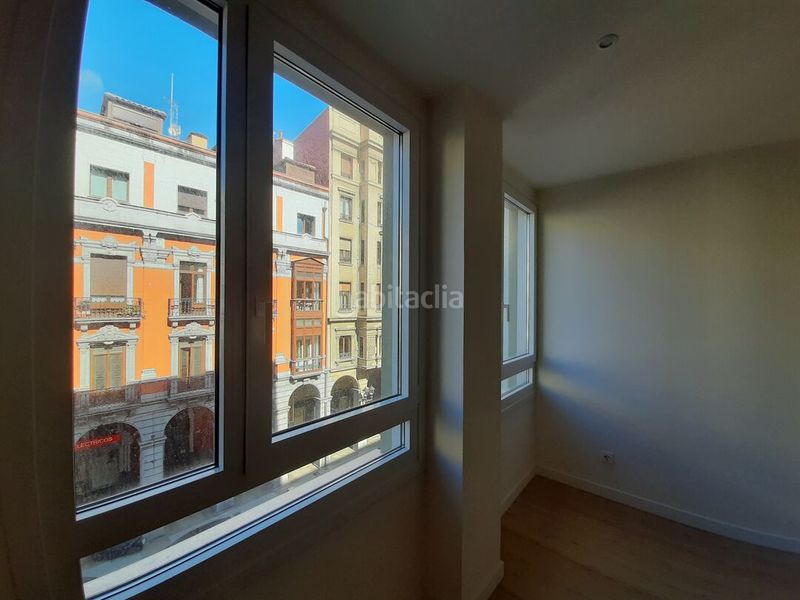 Foto 3bb145d2-bc4e-4cfe-812b-91b5f5088556. Location appartement avec chauffage dans Centro Gijón