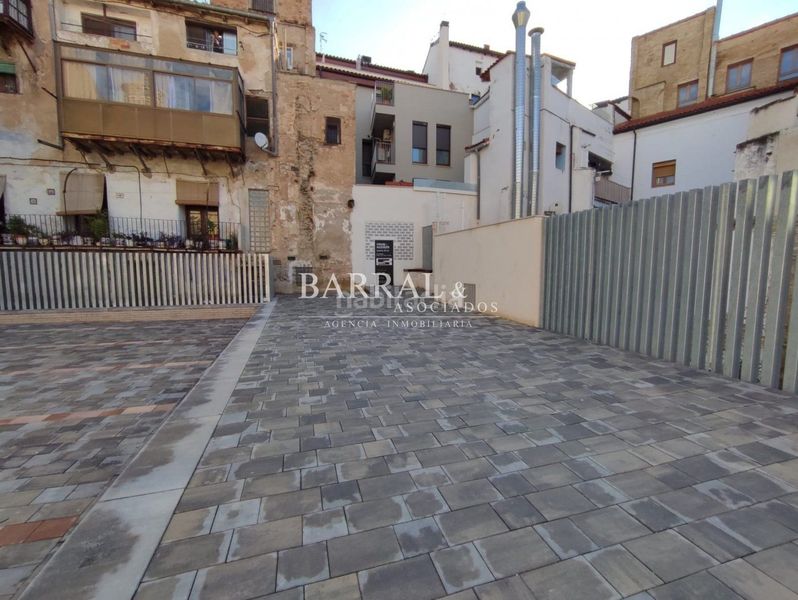 Foto f8a864f3-7878-4410-8ece-06cd10328851. Lloguer local comercial a Casco Histórico Tudela