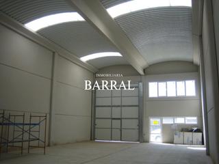 Nau industrial a Parque del Queiles. 12 naves a la venta en polígono las labradas