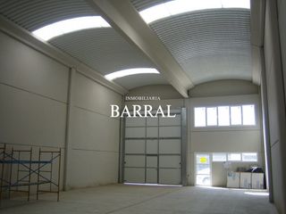 Nau industrial a Parque del Queiles. Últimas naves a la venta en polígono las labradas
