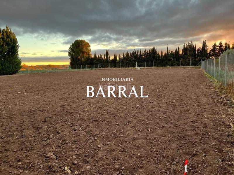 Foto 55541875-79a2-4167-ad22-79003cbe72f0. Wohngrundstück in Cortes