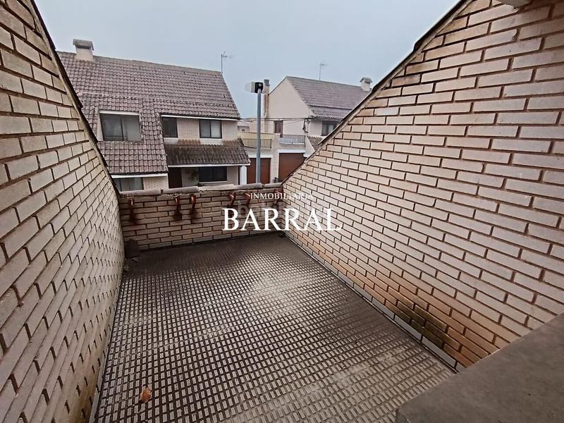 Foto 3a898f8d-886b-4c46-ac2c-2d0c40dbb7f8. Maison avec parking dans Cascante