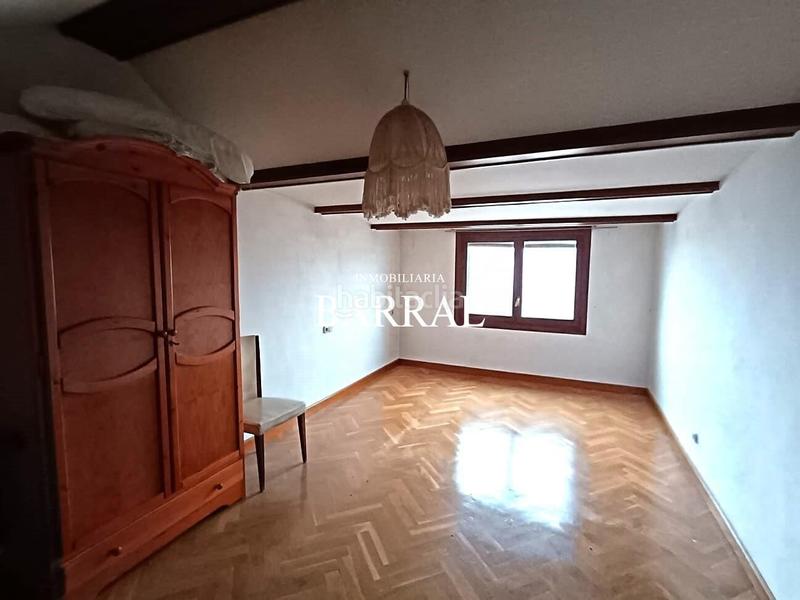 Foto d6159dac-0e06-4ba8-bf86-53db3e97380c. Maison avec parking dans Cascante