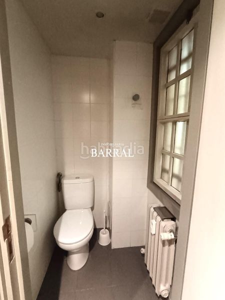 Foto d6775240-8abe-4b7e-8582-f7521f647ad8. Oficina a Centro Tudela